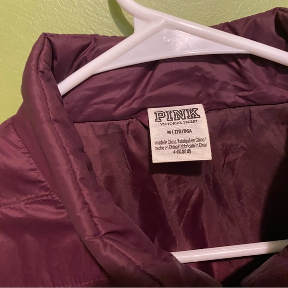 Victoria’s Secret pink puffer jacket - Picture 3 of 3
